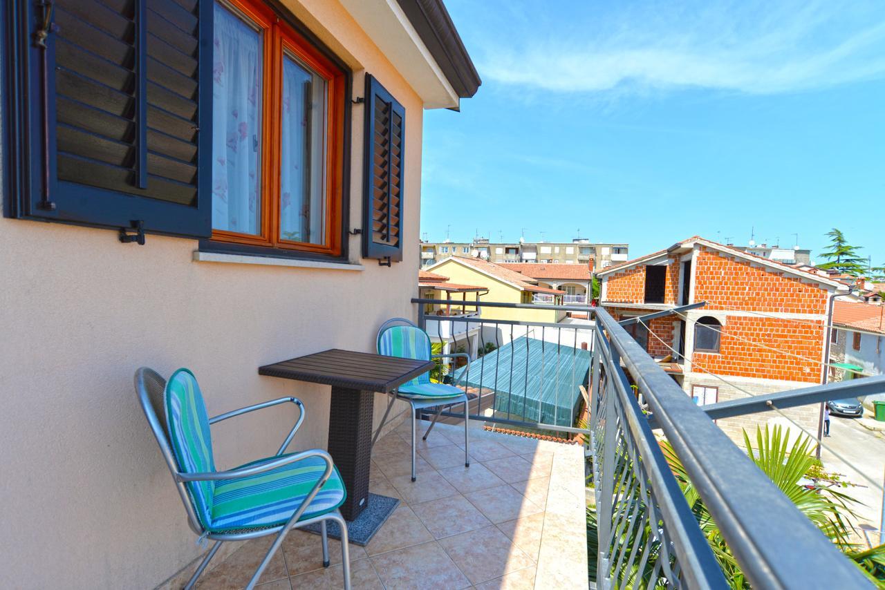 Ljiljana 1553 * Novigrad (Istria)
